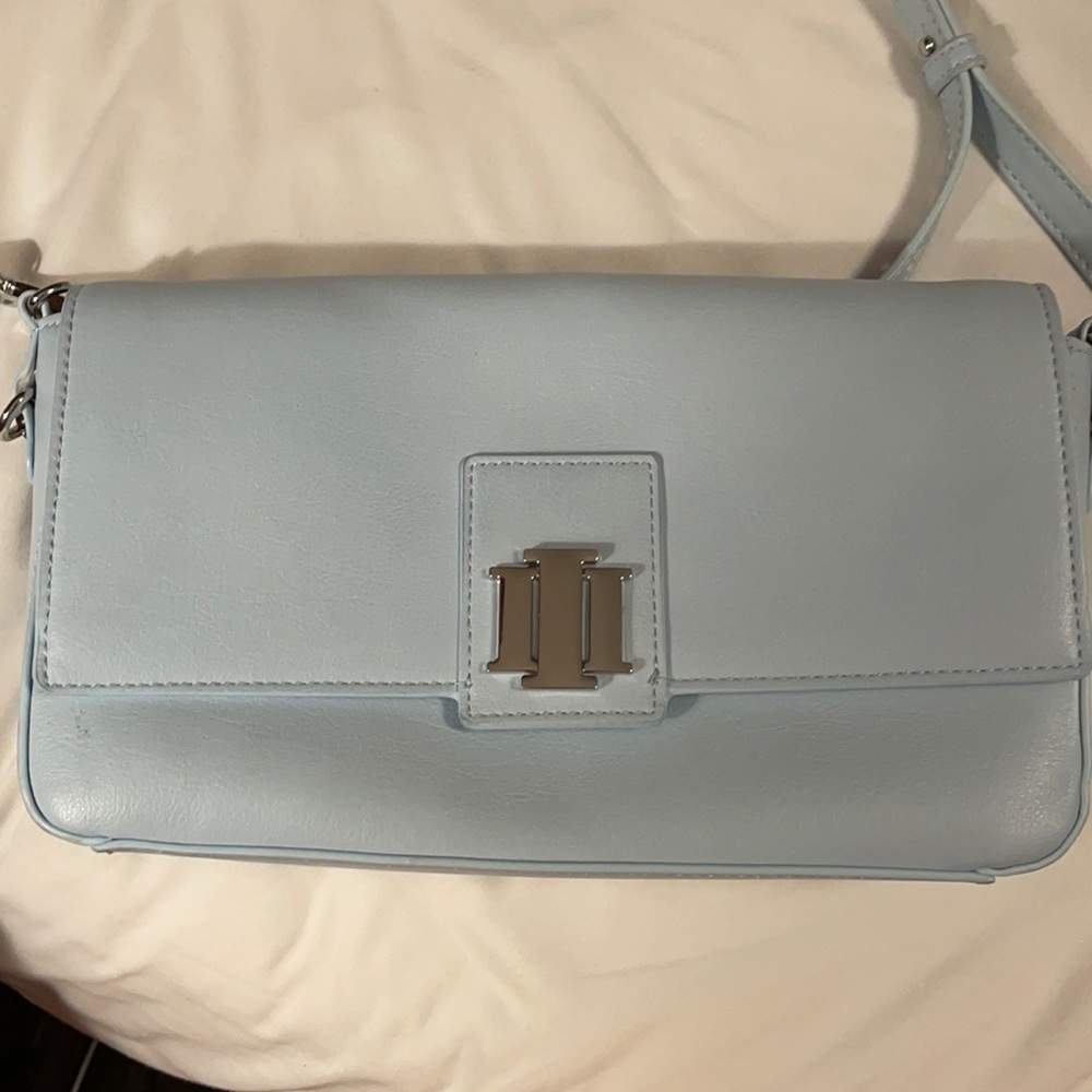 Fashionable purse!
